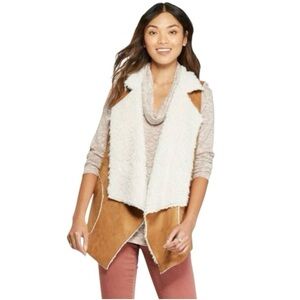 Knox Rose Faux‎ Suede Fur Lined Asymmetrical Hem Vest, Size XS